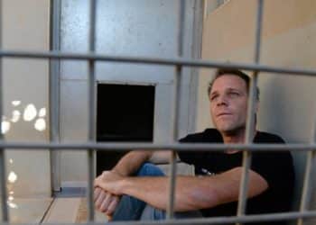 RÉMI GAILLARD, EN CAGE, RÉCOLTE PLUS DE 200.000€